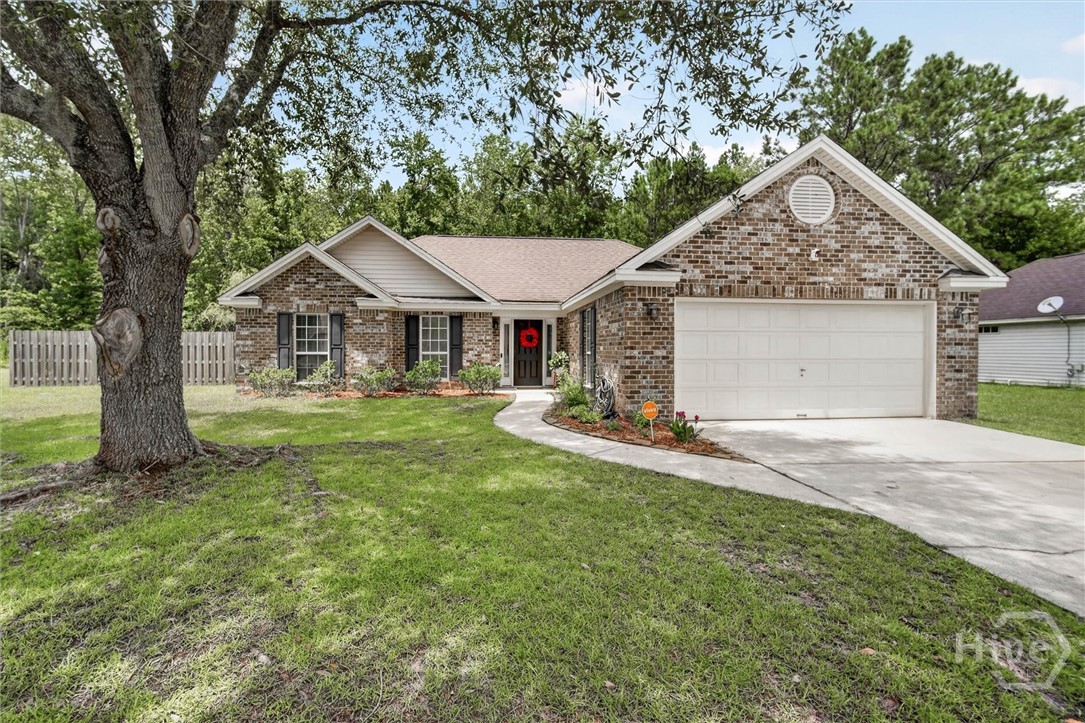 156 Dovetail Crossing Property Photo 2