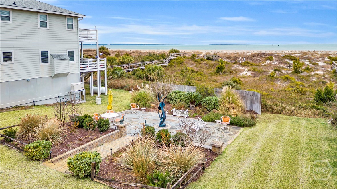 4 Northshore Drive Property Photo 1