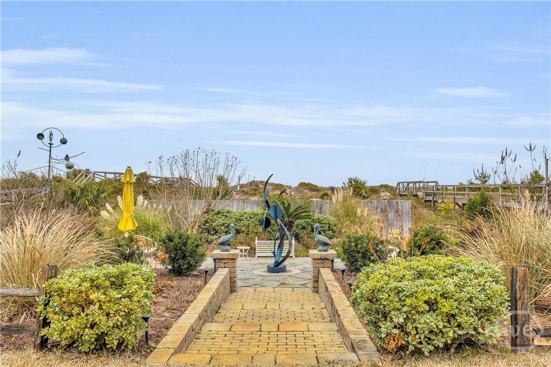 4 Northshore Drive Property Photo 3