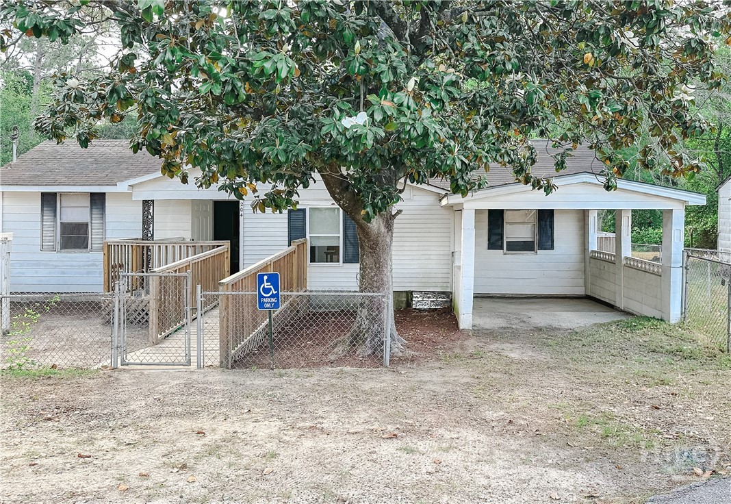 204 Best Street Property Photo 1