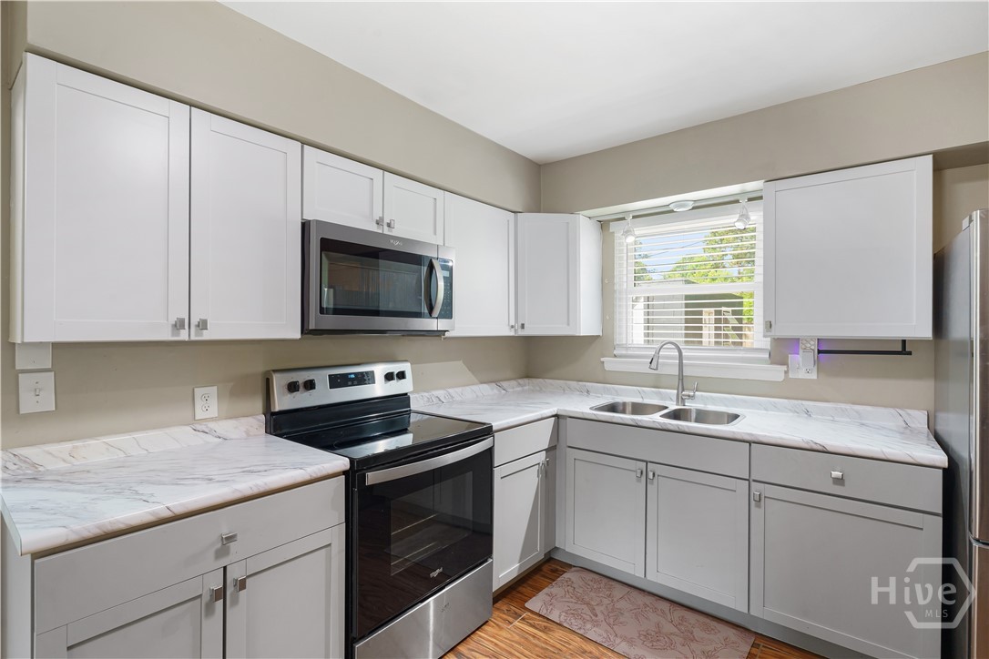 17 Regent Drive Property Photo 6