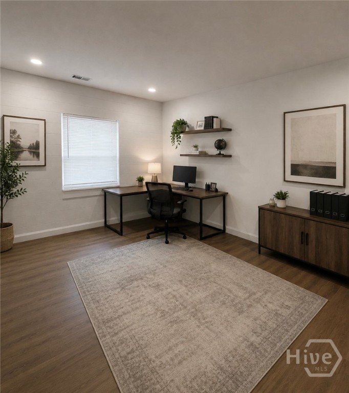 1901 Waters Avenue B Property Photo 8
