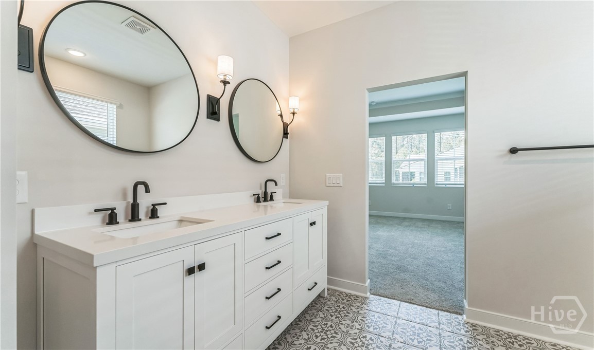 181 Mage Street Property Photo 14