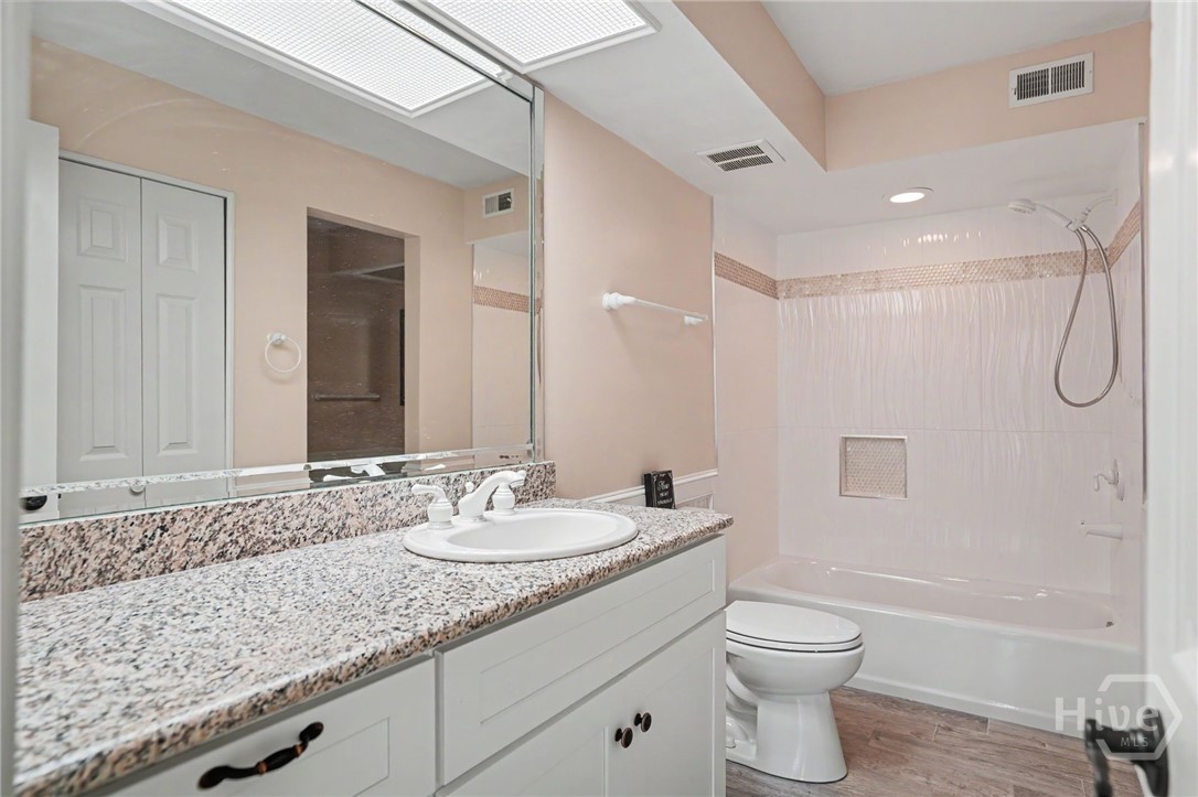 34 Dame Kathryn Drive Property Photo 14