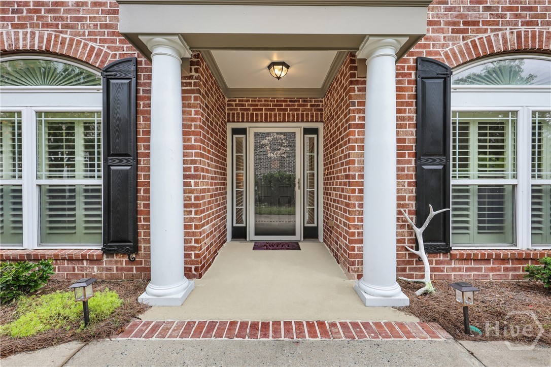2502 River Oaks Drive Property Photo 1