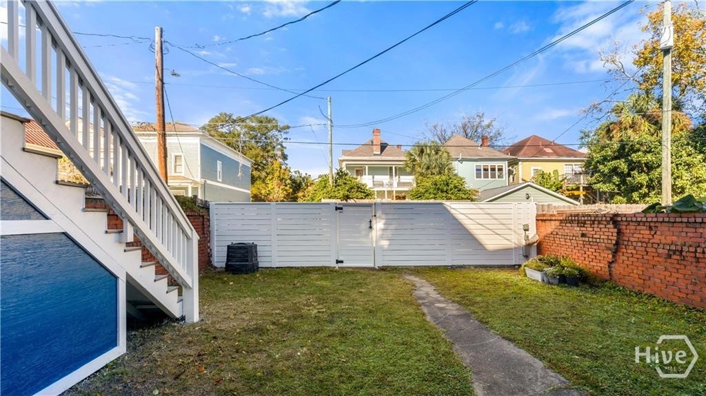 534 E Waldburg Street Property Photo 17