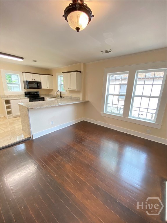 615 Orchard Street Property Photo 8