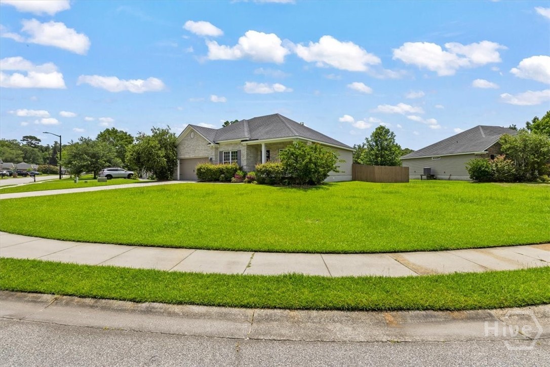 348 Brighton Woods Drive Property Photo 4
