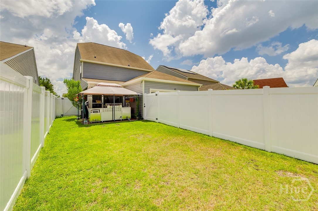 10 Central Park Way Property Photo 38