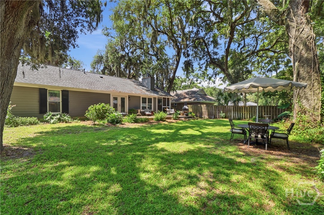 10 Hanging Moss Road Property Photo 33