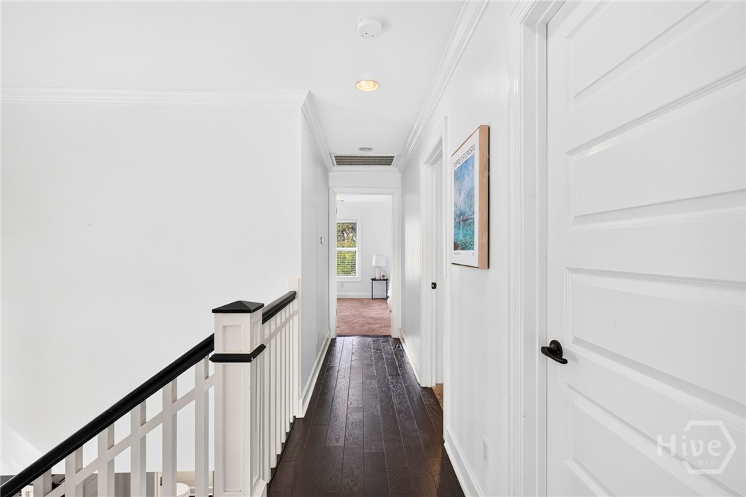 2 White Oak Lane Property Photo 23