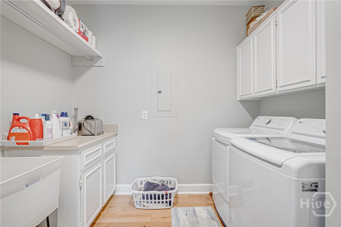 17 Riding Lane Property Photo 26