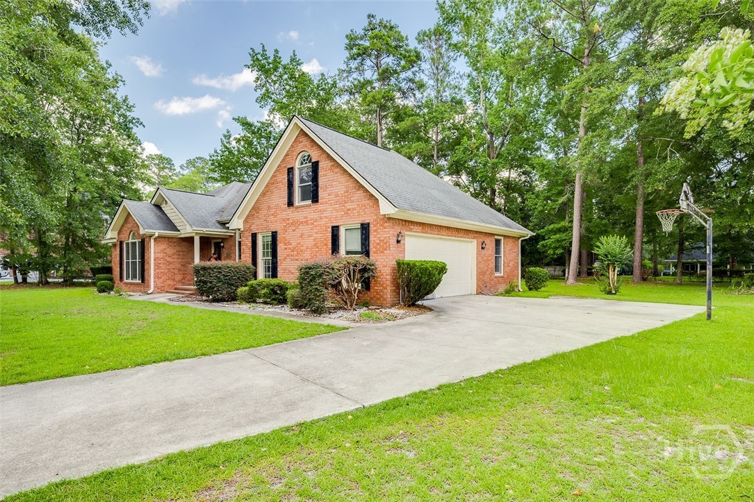 114 Red Bluff Circle Property Photo 1