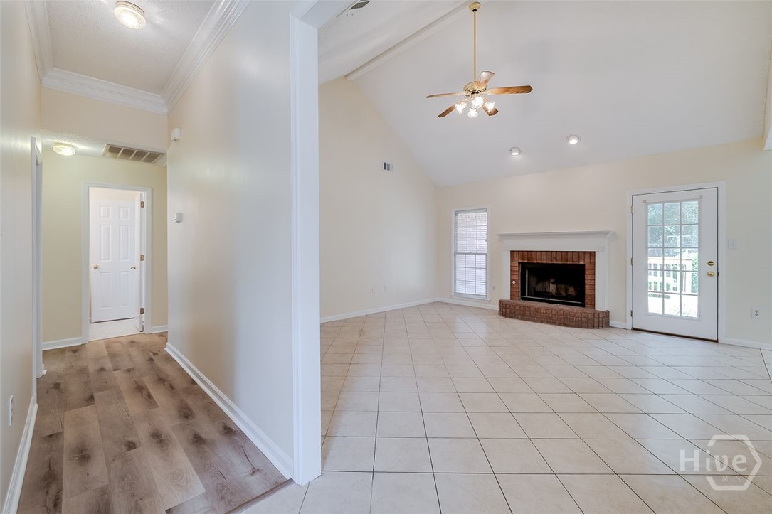 114 Red Bluff Circle Property Photo 11