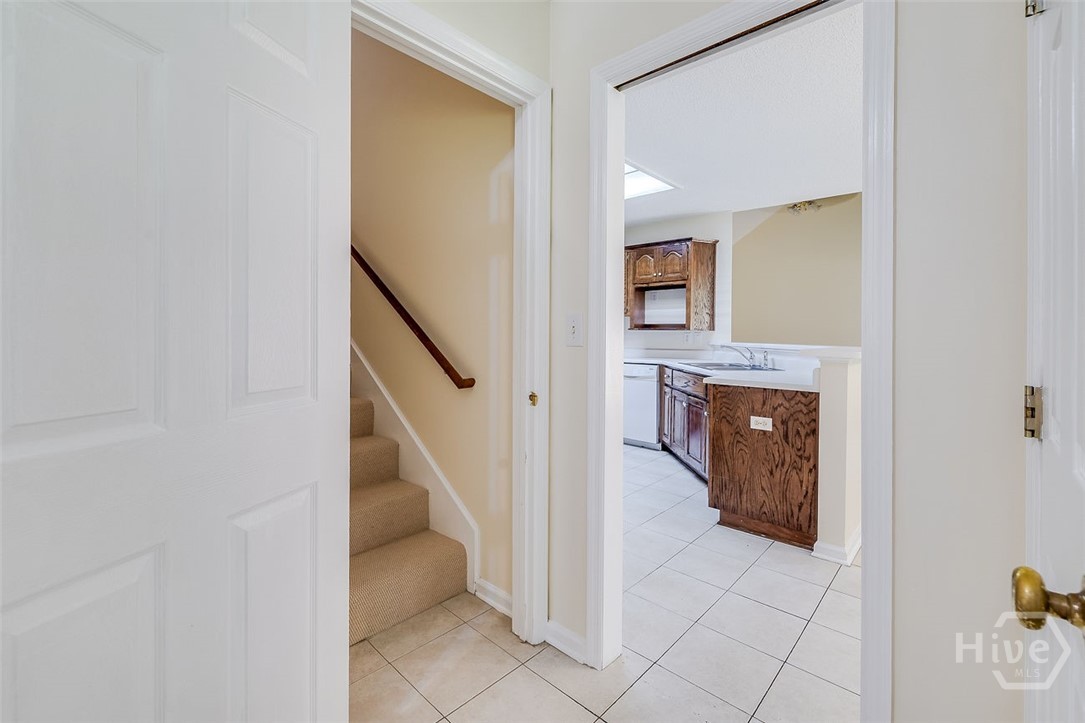 114 Red Bluff Circle Property Photo 12