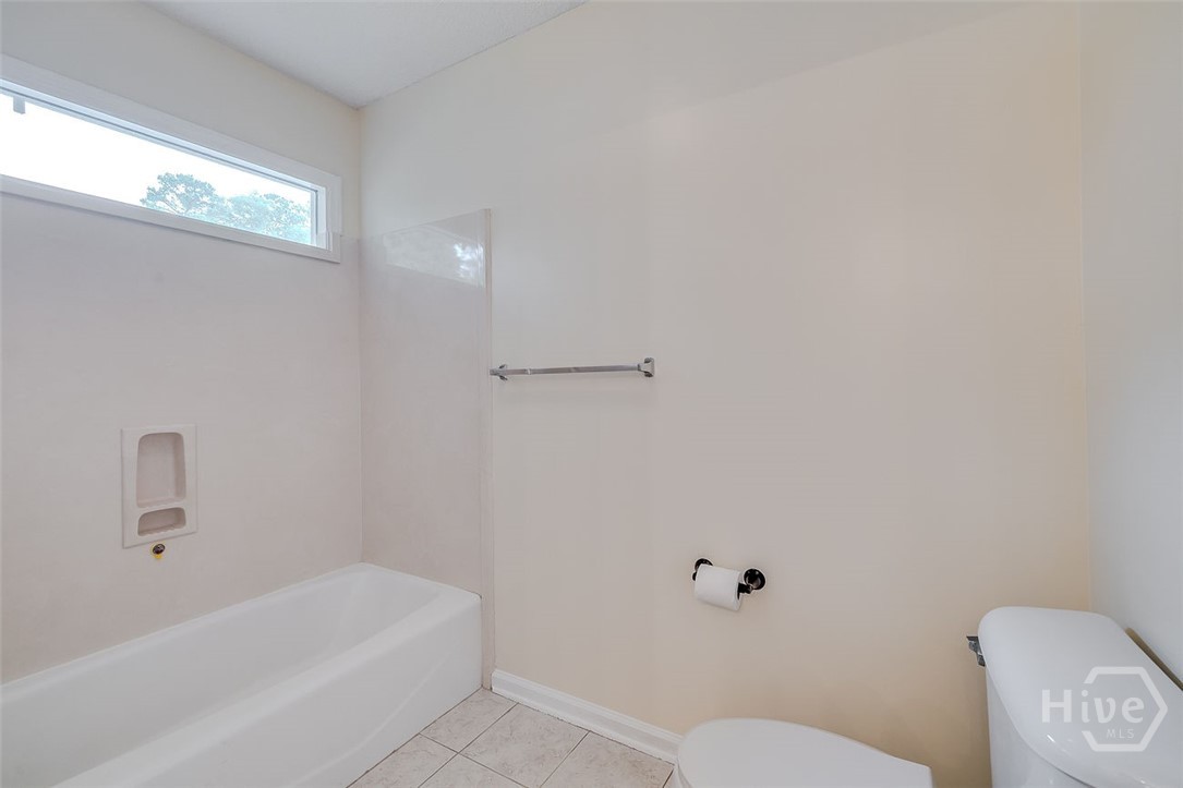 114 Red Bluff Circle Property Photo 16