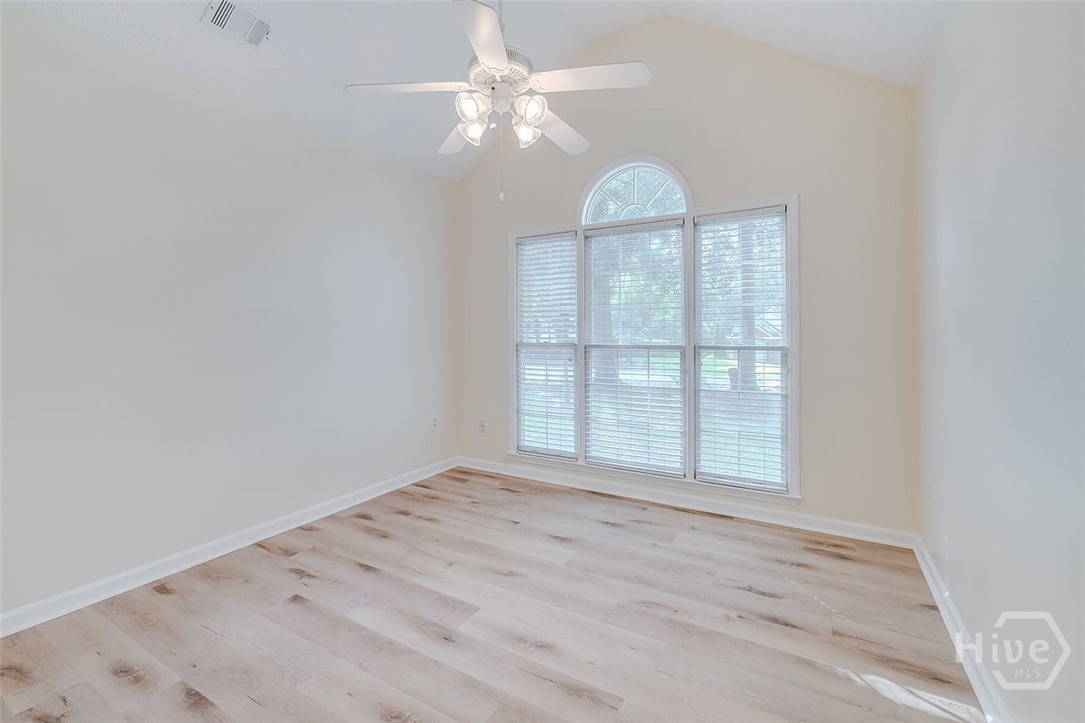 114 Red Bluff Circle Property Photo 19