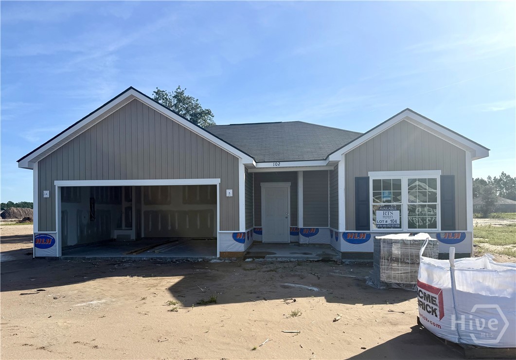 102 Quail Run Way Se Property Photo 1