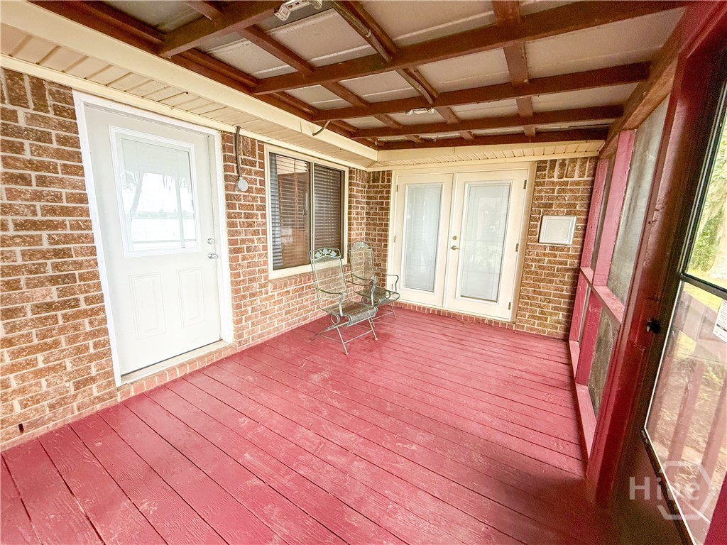 477 Lake Drive Property Photo 8