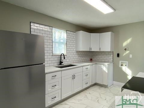 1000 W 53rd Street Lower Property Photo 9
