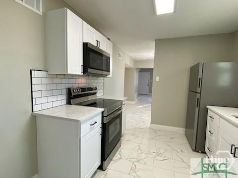 1000 W 53rd Street Lower Property Photo 12