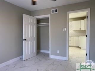 1000 W 53rd Street Lower Property Photo 16