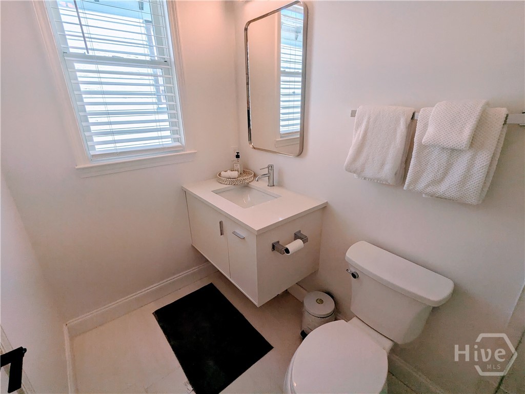 316 E 31st Street Property Photo 21