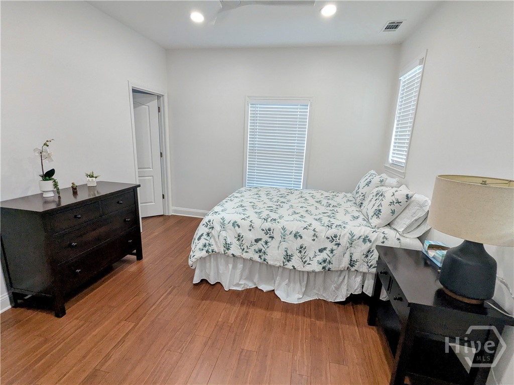 316 E 31st Street Property Photo 12