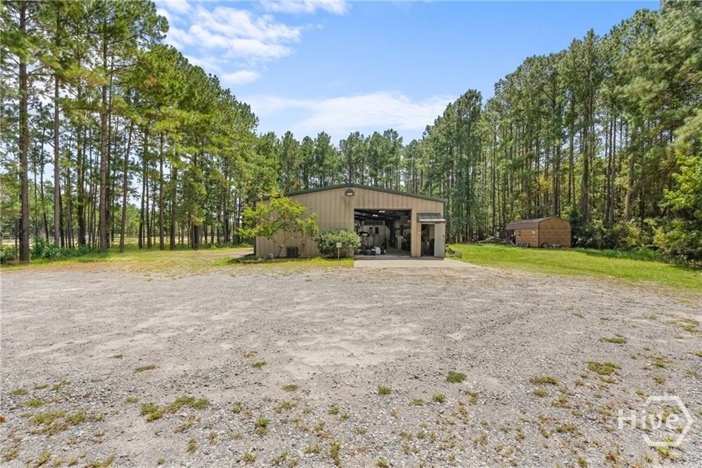 3232 21 Highway Property Photo 2