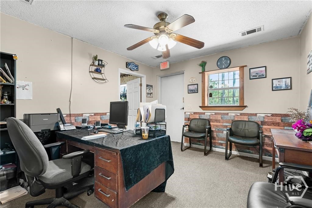 3232 21 Highway Property Photo 9