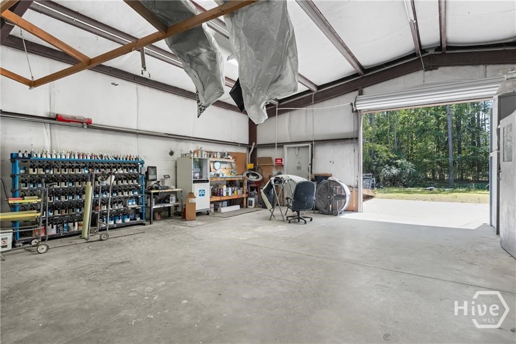 3232 21 Highway Property Photo 12