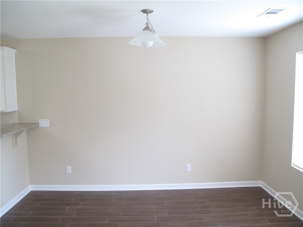 165 Connor Loop Property Photo 3