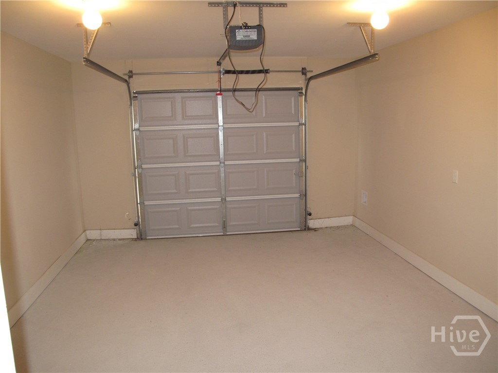 165 Connor Loop Property Photo 4