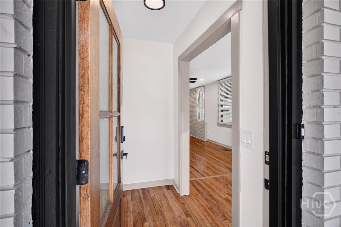 631 W 45th Street Property Photo 4