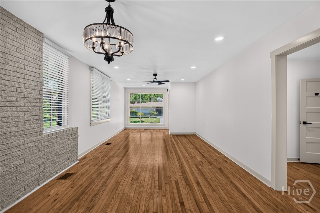 631 W 45th Street Property Photo 15