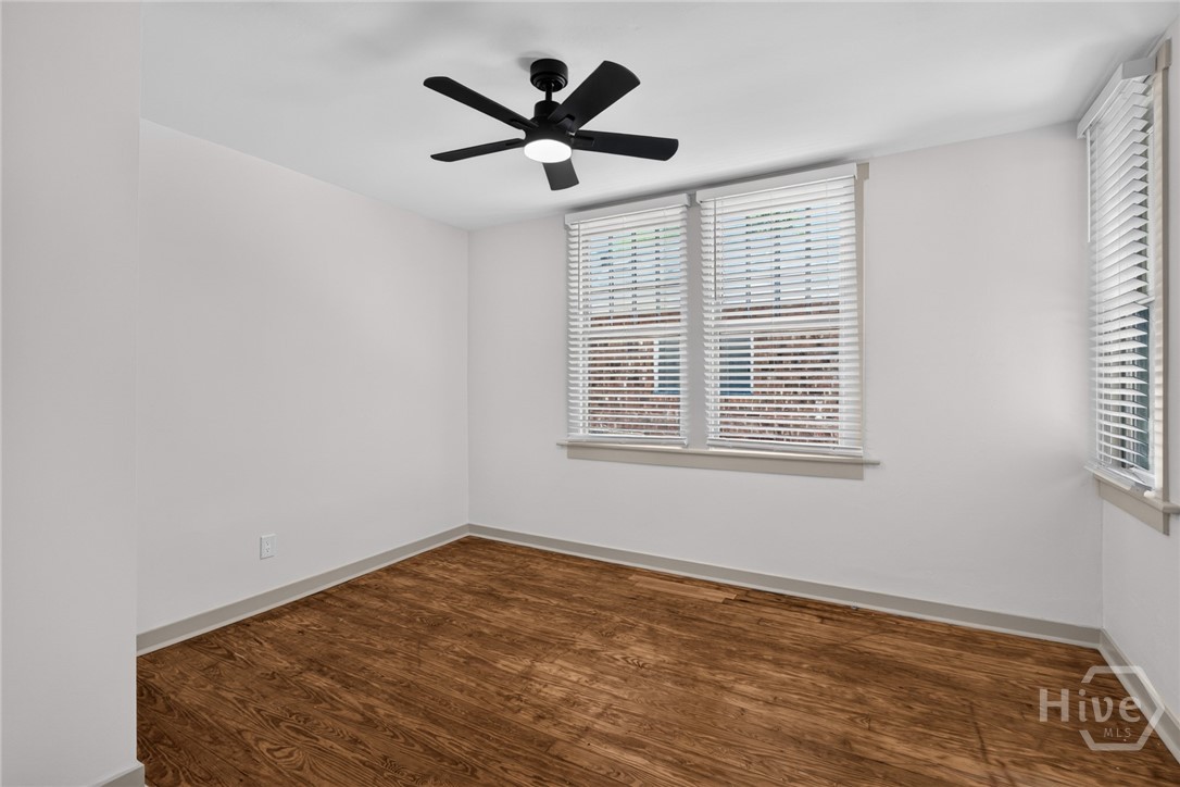 631 W 45th Street Property Photo 37