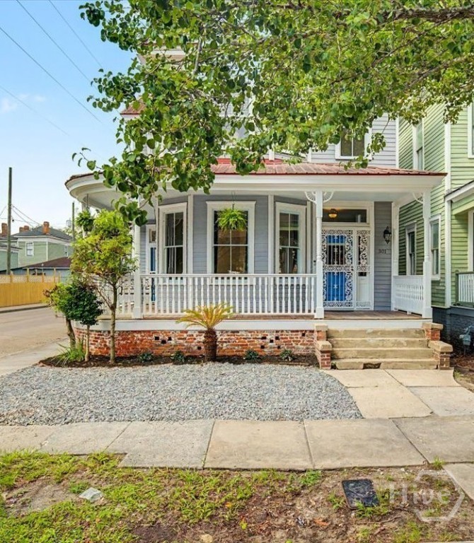 301 W 34th Street Property Photo 4