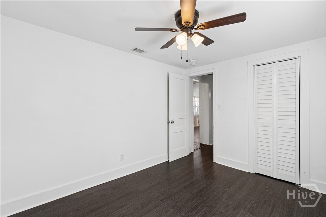 730 E 38th Street Property Photo 19