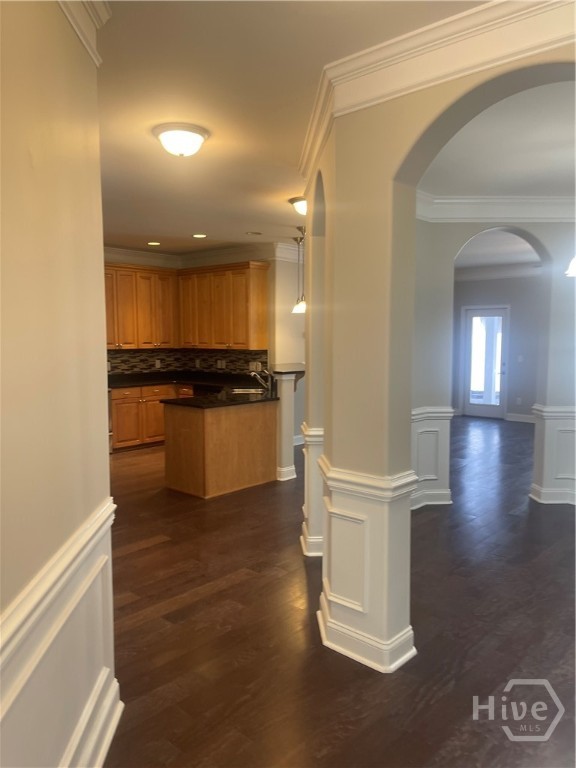 253 Durham Park Property Photo 4