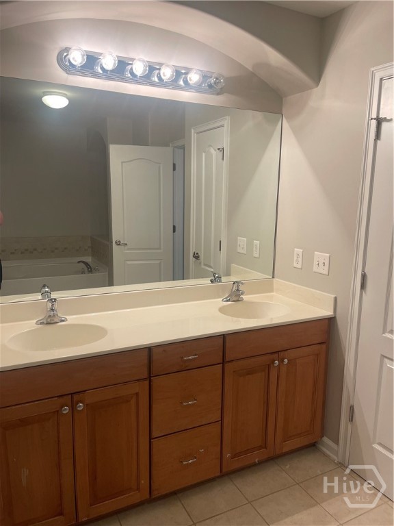 253 Durham Park Property Photo 19