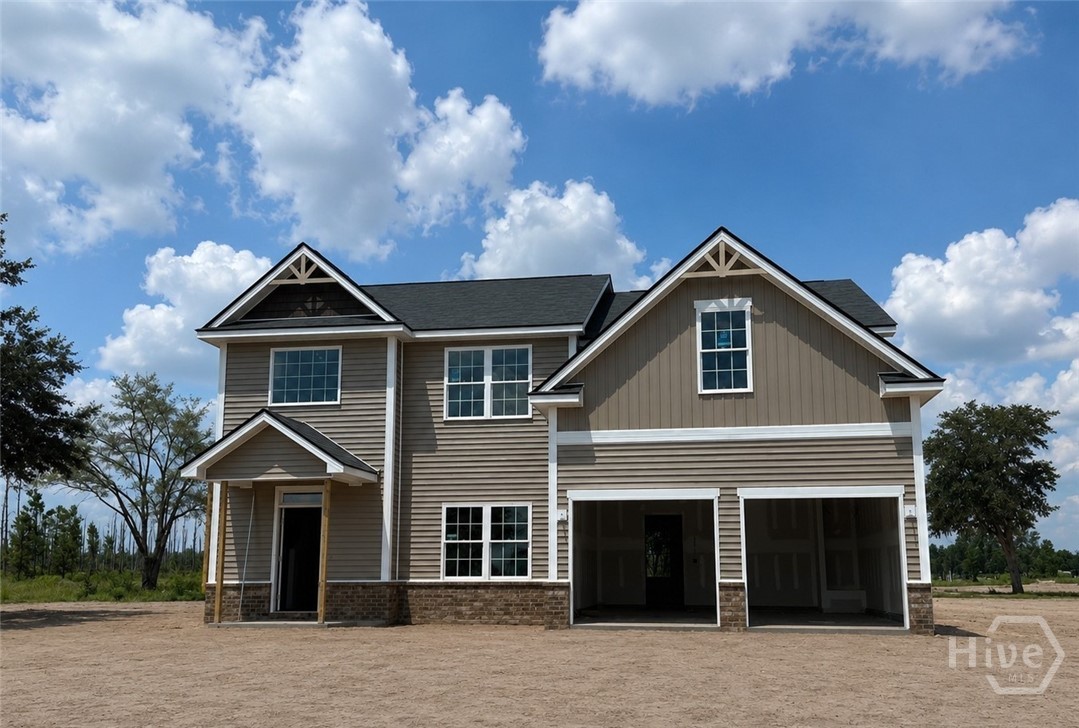 208 Honeycomb Loop Se Property Photo 1