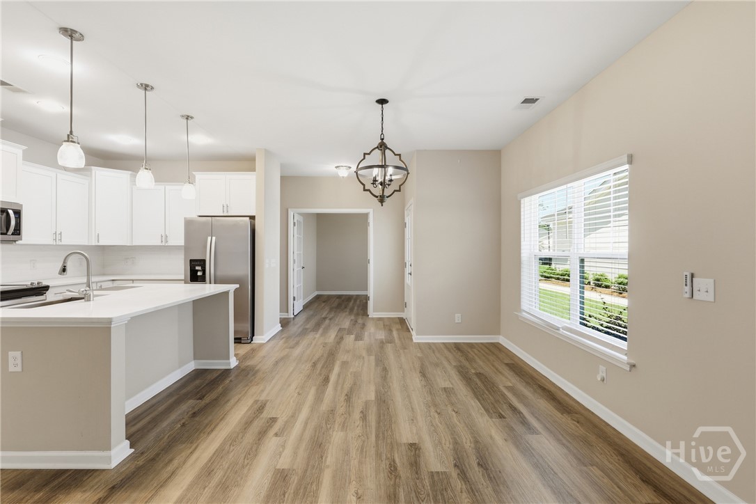 130 Danbury Court Property Photo 8