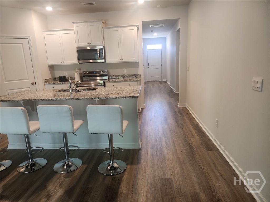 140 Charles Lane Property Photo 3
