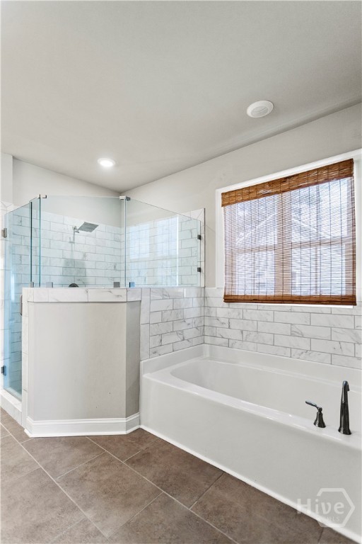 115 Oakcrest Drive W Property Photo 14