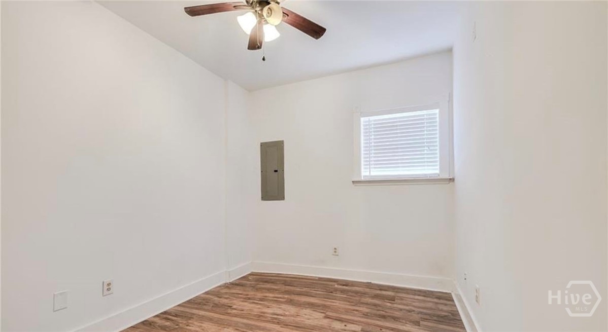 508 E Liberty Street Lower Property Photo 5