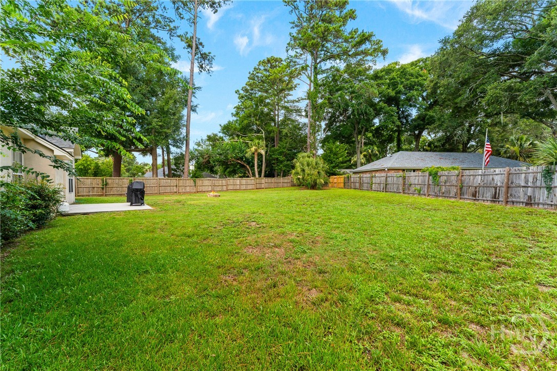 213 Fish Hawk Lane Property Photo 8