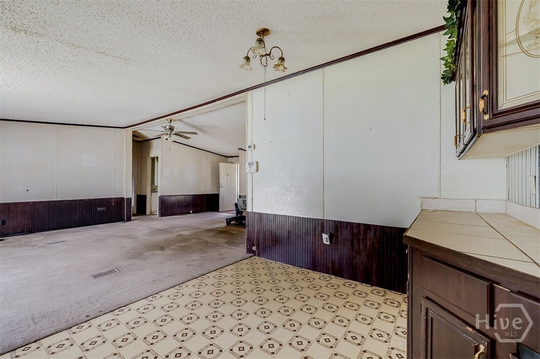 6477 Aruba Road Property Photo 13