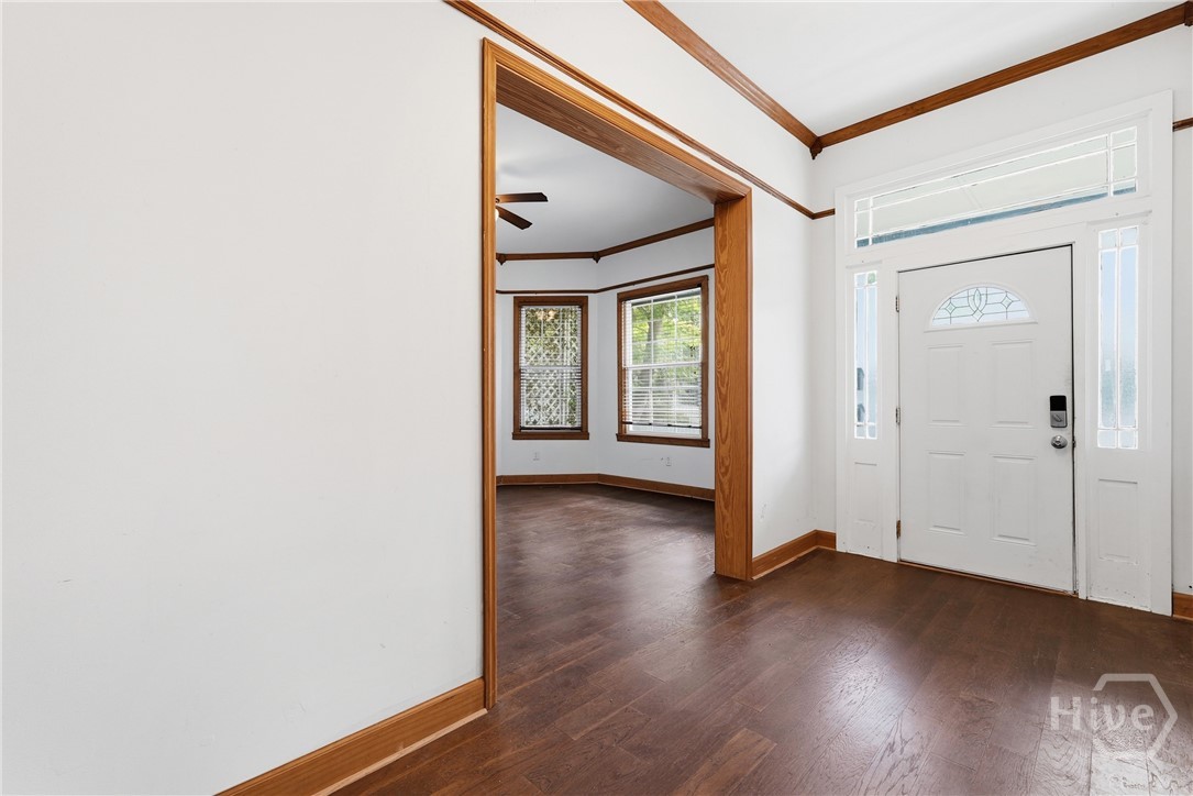 2310 Whitaker Street Property Photo 6