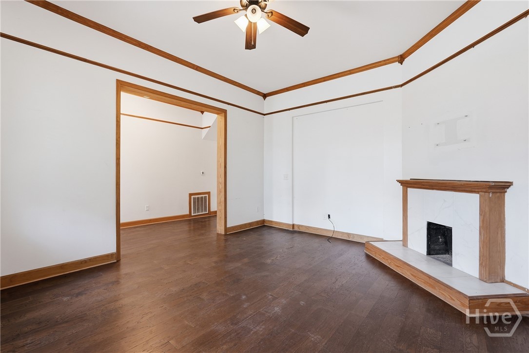 2310 Whitaker Street Property Photo 9