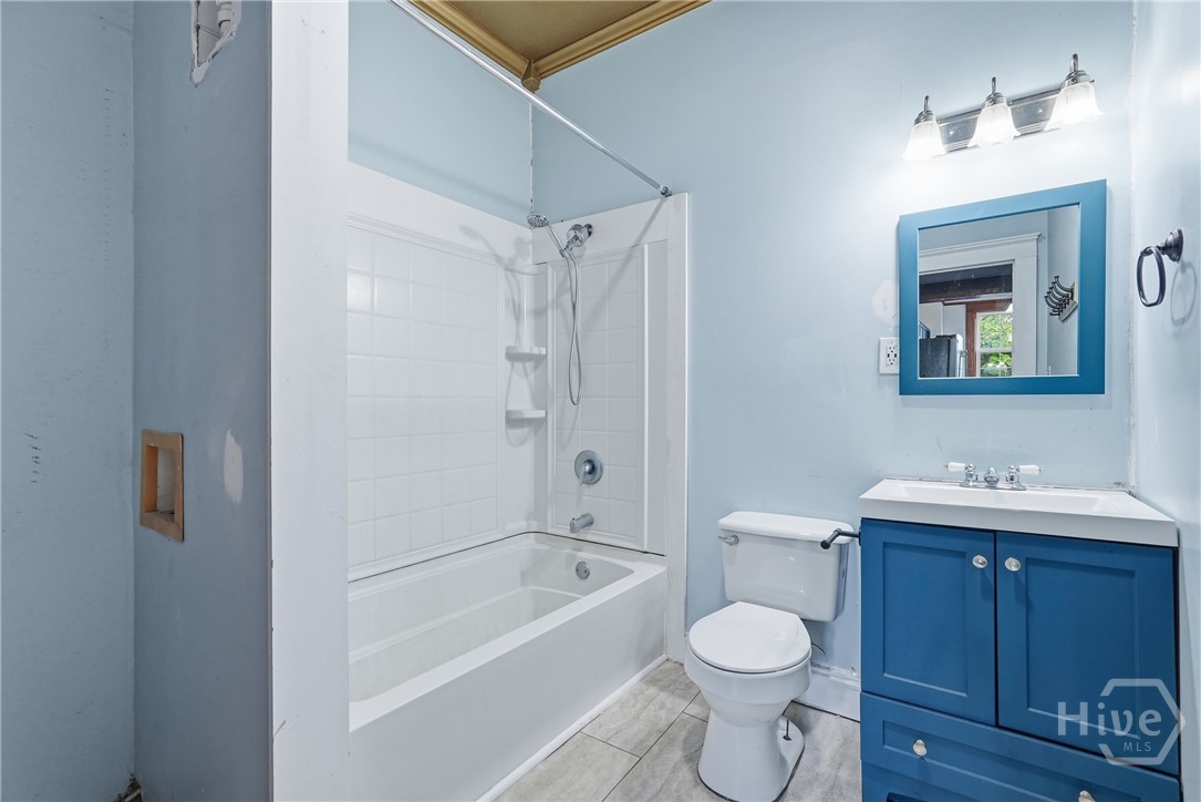 2310 Whitaker Street Property Photo 42